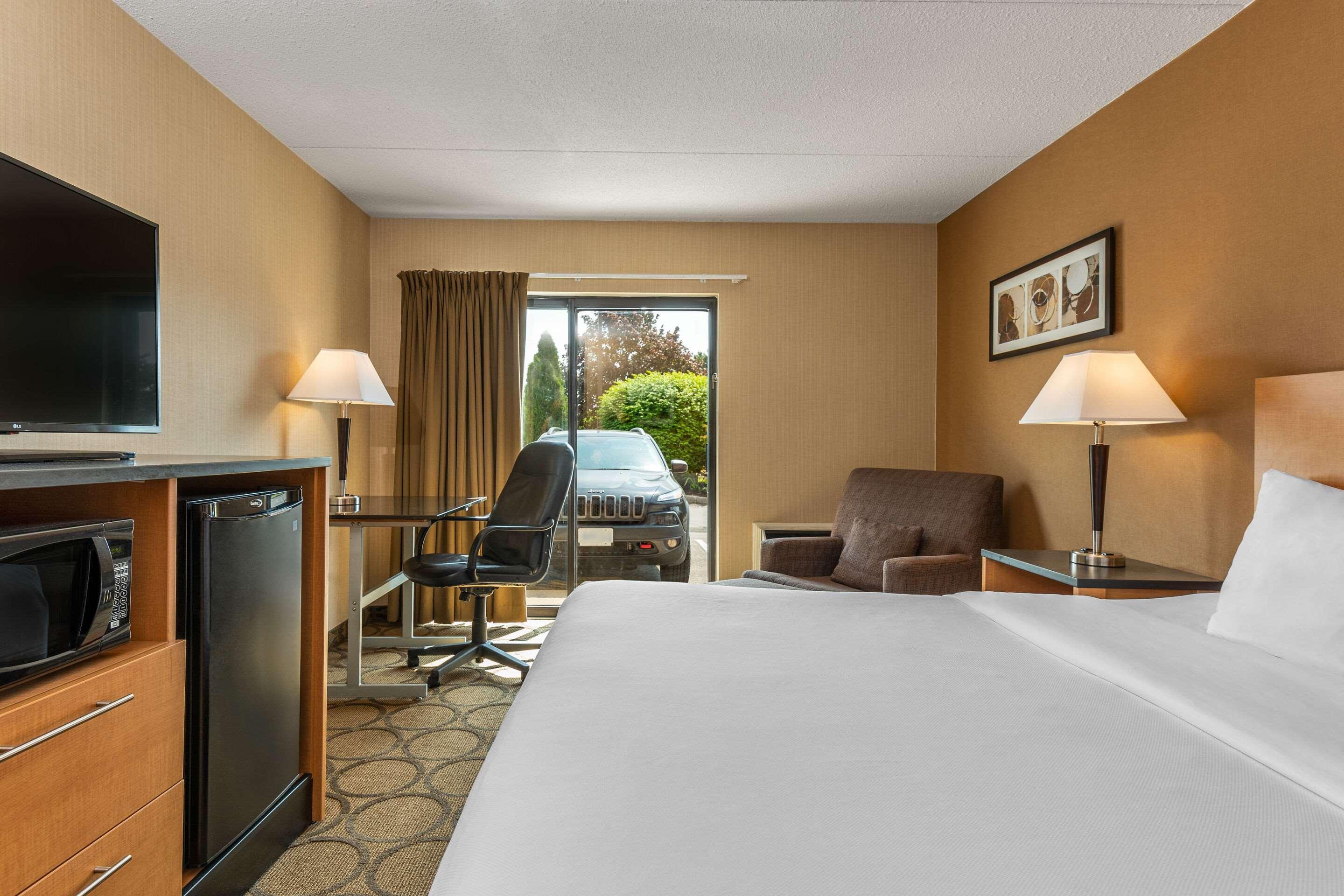 Comfort Inn Капъскейсинг Екстериор снимка