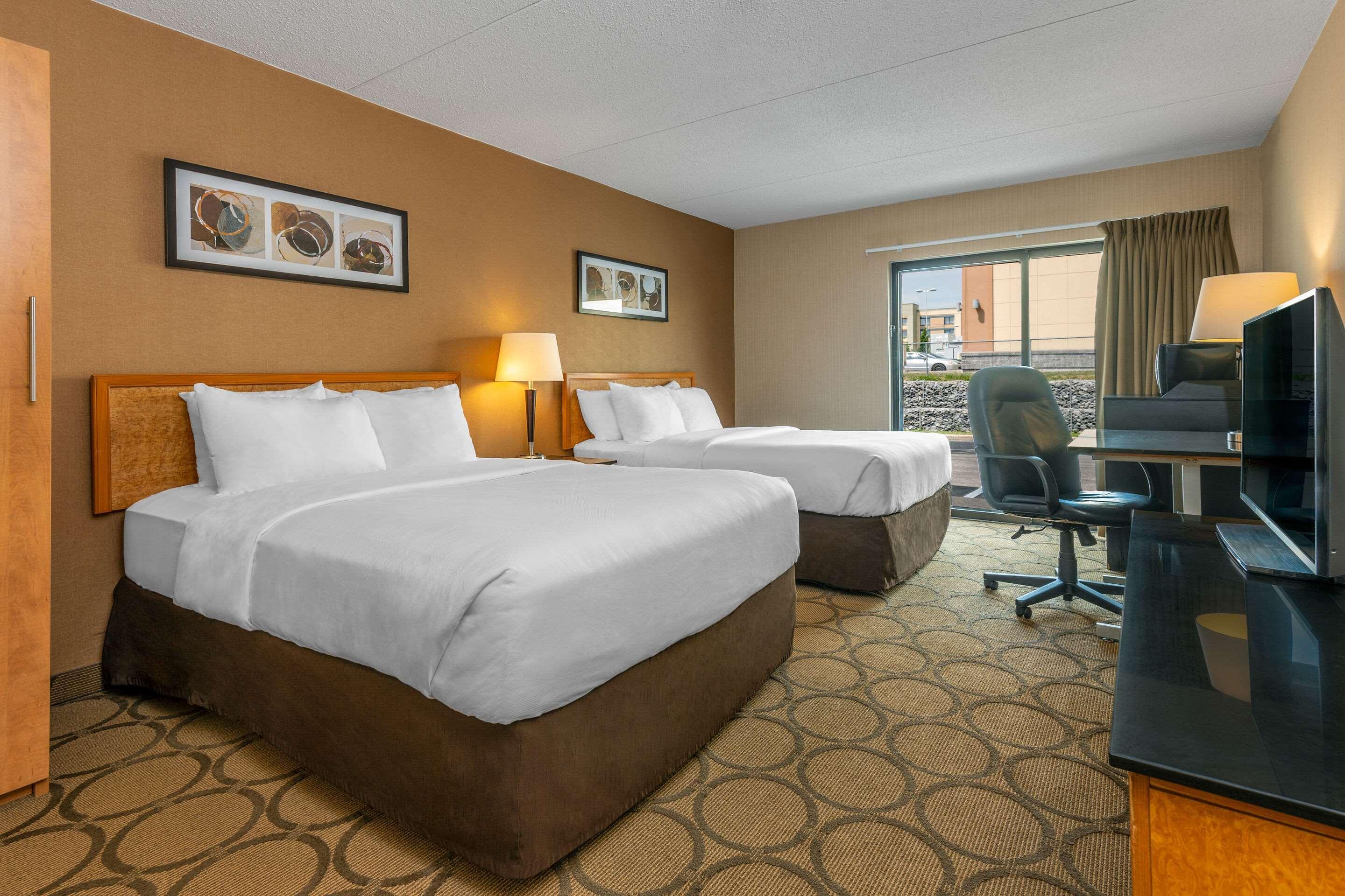 Comfort Inn Капъскейсинг Екстериор снимка