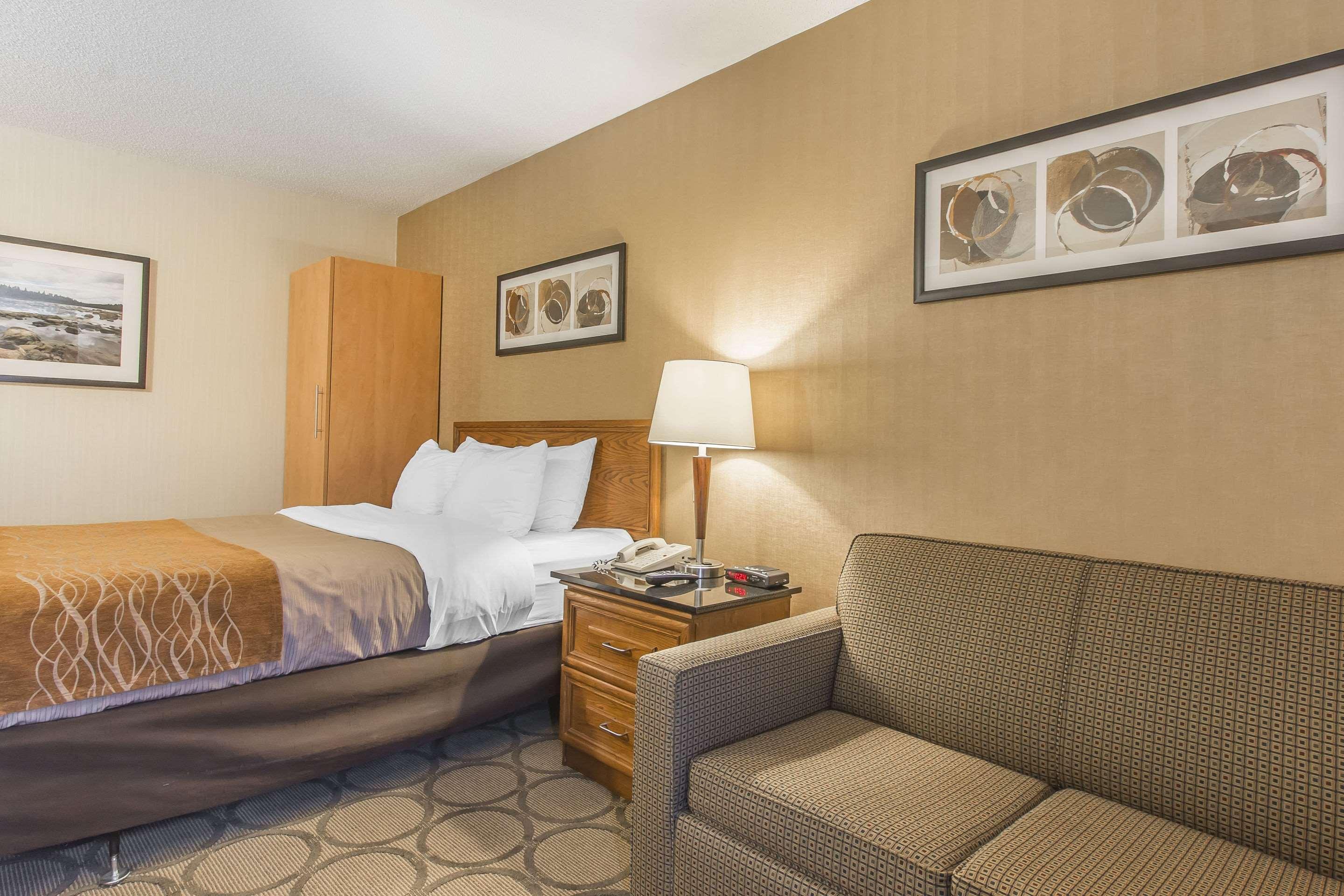 Comfort Inn Капъскейсинг Екстериор снимка