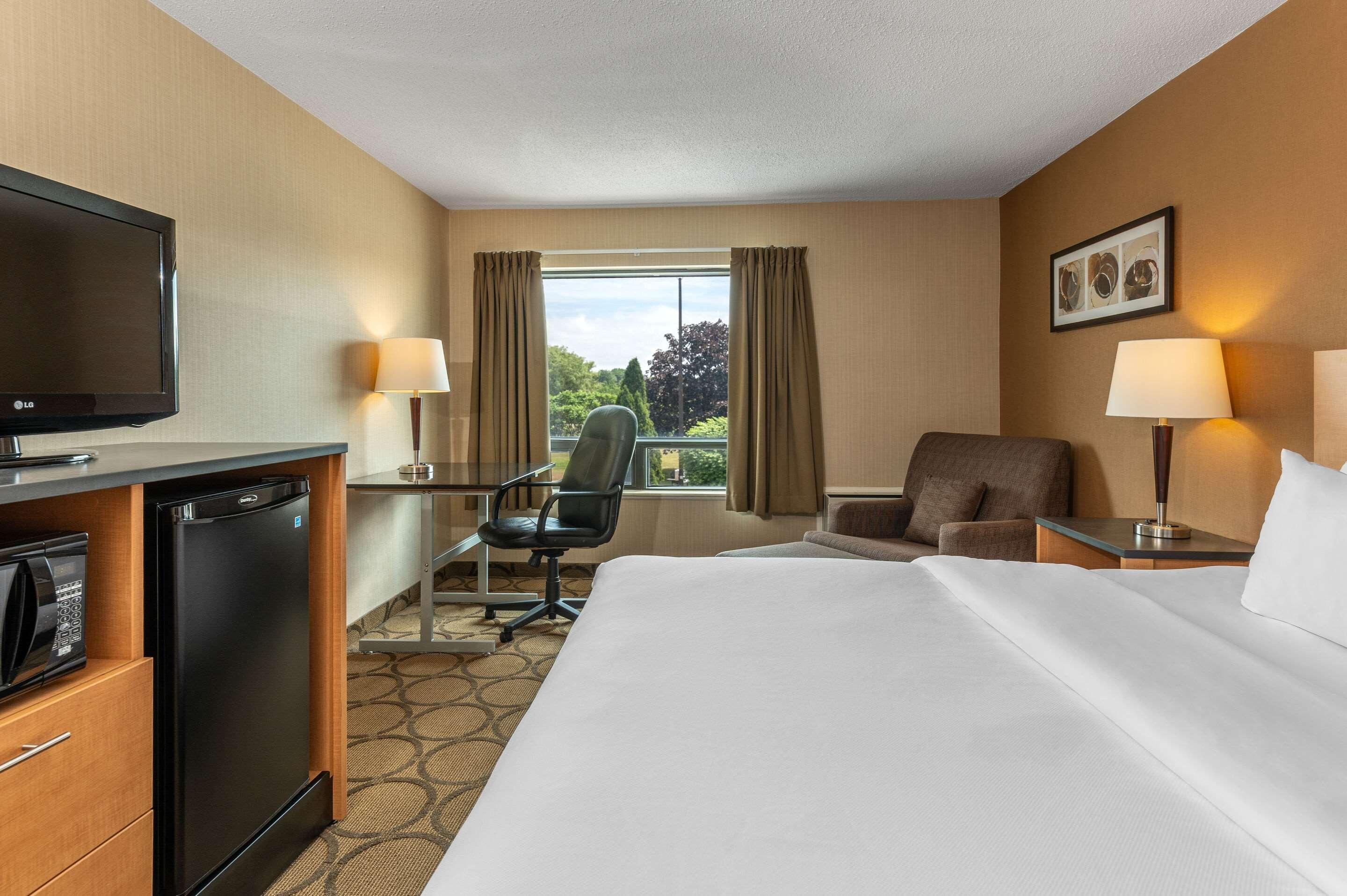 Comfort Inn Капъскейсинг Екстериор снимка